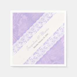 Bruiloft witte kant op lila paarse papieren servet
