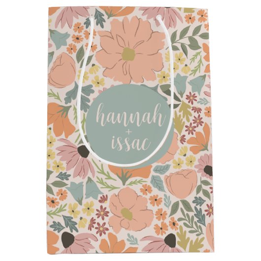 Bruilofts- of trouwfeest met bloemendecoratie medium cadeauzakje (Voorkant)