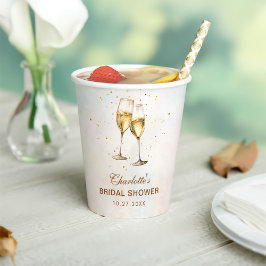 Bruiloftsbrunch met champagne en bubbels papieren bekers