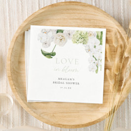 Bruiloftsdecoratie met groen en bloemen servet