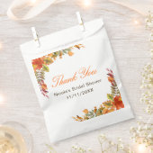 Bruiloftsfeest in herfststijl met vallende bladere bedankzakje (Geknipt)