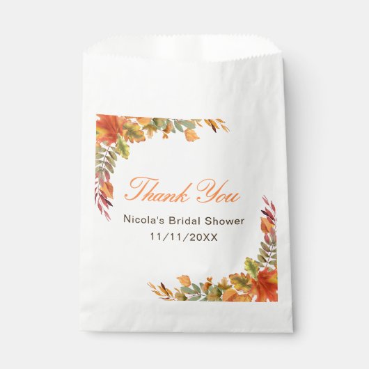Bruiloftsfeest in herfststijl met vallende bladere bedankzakje (Voorkant)