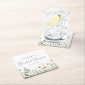 Bruiloftsfeest in zomerse wilde bloemenweide kartonnen onderzetters (Insitu)