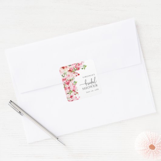 Bruiloftsfeest met bloemen vierkante sticker (Envelop)