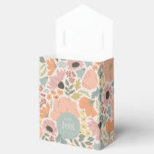 Bruiloftsfeest met bloemendecoratie bedankdoosjes (Geopend)