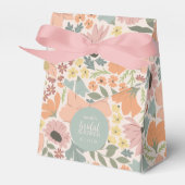 Bruiloftsfeest met bloemendecoratie bedankdoosjes (Voorkant Zijde)