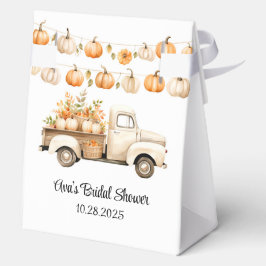 Bruiloftsfeest met pompoenen en vintage vrachtwage bedankdoosjes