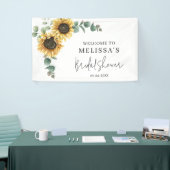 Bruiloftsfeest met zonnebloemen en eucalyptus spandoek (Beurs)