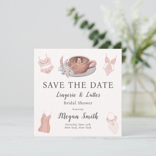 Bruiloftsfeestje Lingerie & Lattes Save The Date (Staand voorkant)