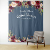 Bruiloftsfestijn bordeauxblauw bloemstuk naam foto wandkleed (In situ)