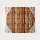 Bruiloftsfoto met rustieke houten en witte kant wandkleed (Voorkant (horizontaal))