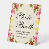 Bruiloftsfotocabine met levendige bloemen reclamebord met voetstuk (Voorkant)