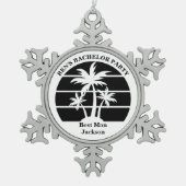 Bruiloftspalmboom Jonggezellenfeest Bruidsjonkers Tin Sneeuwvlok Ornament (Voorkant)