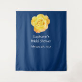 Bruiloftsshower Monogram Naam Gele Roos Marineblau Wandkleed (Voorkant)