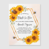 Bruiloftszonneschermen bij luxe bijen magnetische uitnodiging (Voorkant)