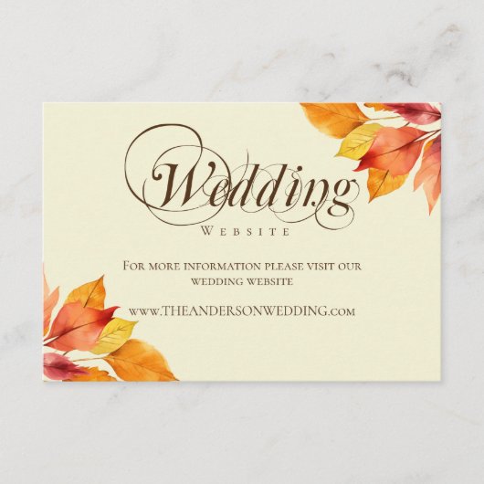 Bruiloftwebsite met kalligrafie en herfstbladeren informatiekaartje (Voorkant)