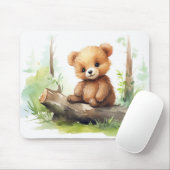 Bruin Beer welp op log Muismat (Met muis)