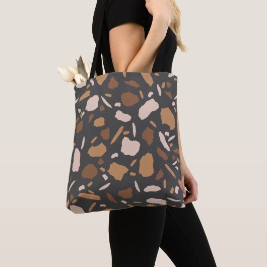 Bruin, beige, Tan en Grey Terrazzo Marble Tote Bag (Dichtbij)