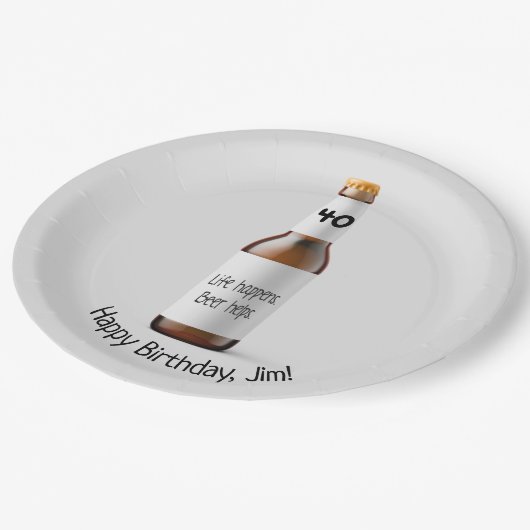 Bruin bierflesje voor 40e verjaardag papieren bordje (Gekanteld)