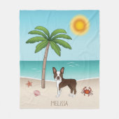 Bruin Boston Terrier bij een tropisch zomerstrand Fleece Deken (Voorkant)