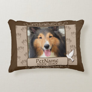 Bruin Calligrafen zwemt op maat Decoratief Kussen