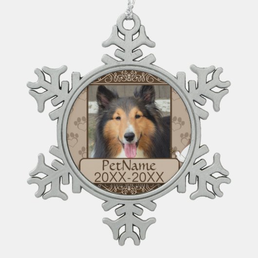 Bruin Calligrafen zwemt op maat Tin Sneeuwvlok Ornament (Voorkant)