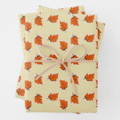 Bruin droog bladpatroon inpakpapier vel (In situ)