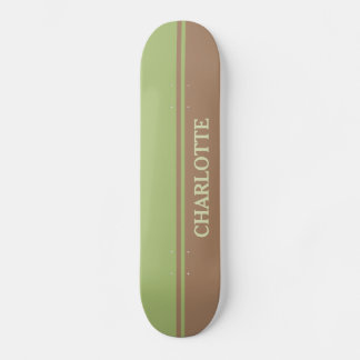 Bruin en groen persoonlijk skateboard