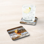 Bruin en roomminiatuur paard in de sneeuw. drankjes onderzetter (Rechterzijde)