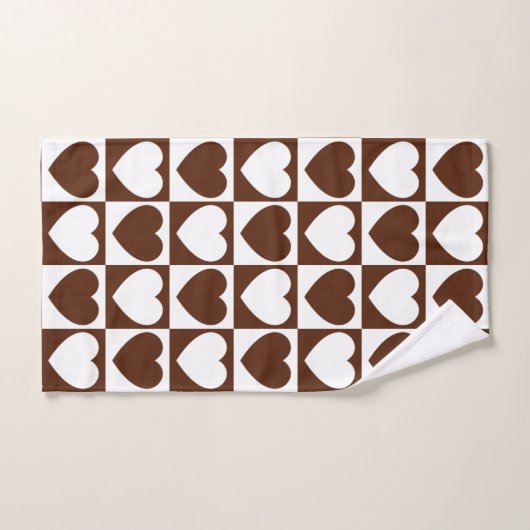 Bruin en wit geborduurd patroon met hart bad handdoek (Handdoek)