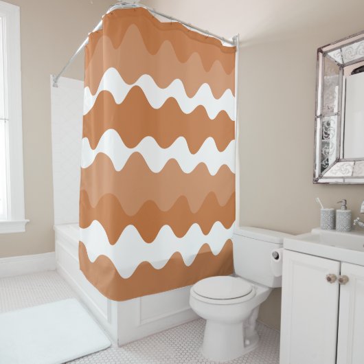 Bruin en wit horizontaal golvenpatroon douchegordijn (In situ)