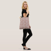 Bruin en wit kerstcadeaupatroon tote bag (Op model)