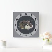 Bruin en wit Nederlands konijn Vierkante Klok (Huis)