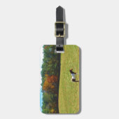 Bruin- en witpaard, herfstbomen, blauwe hemel bagagelabel (Voorkant verticaal)