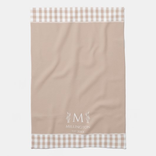 Bruin en Witte Gingham Aangepaste Naam Monogram Theedoek (Verticaal)