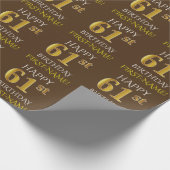 Bruin, Faux Gold "HAPPY 61st BIRTHDAY" Cadeaupapier (Hoek)