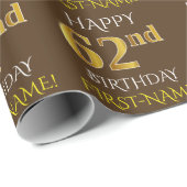 Bruin, Faux Gold "HAPPY 62nd BIRTHDAY" Cadeaupapier (Rol Hoek)