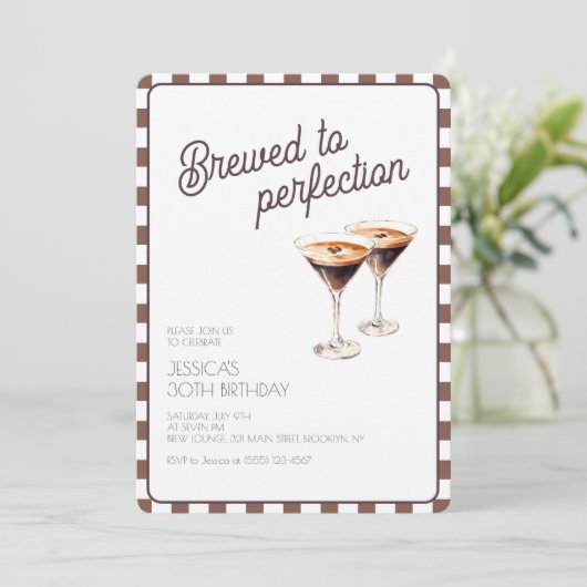Bruin gebrouwen espresso martini 30ste verjaardags kaart (Staand voorkant)