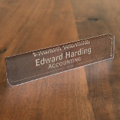 Bruin Gereedschapsleer op zoek naar Custom Desk na Naambordje (Zijkant)