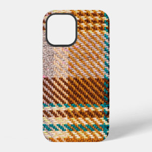 Bruin geruit stof met gekleurde draden. Schots iPhone 12 Hoesje