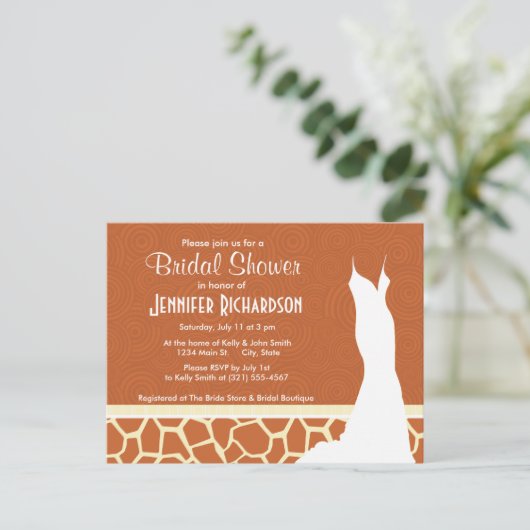Bruin Giraffe Pattern Uitnodiging Briefkaart (Staand voorkant)