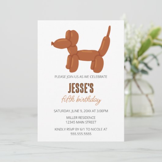Bruin Hond Ballon Dier Verjaardagsfeest Kaart (Staand voorkant)