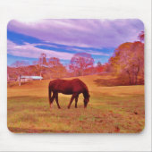 > Bruin in een droomkleurig veld Muismat (Voorkant)