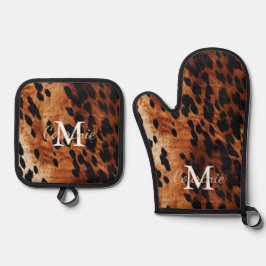 Bruin Koeienhuid Monogram Ovenwant & Pannenlap Set