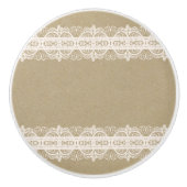 Bruin Kraftpapier-Document & Rustiek Wit Kant Keramische Knop (Voorkant)