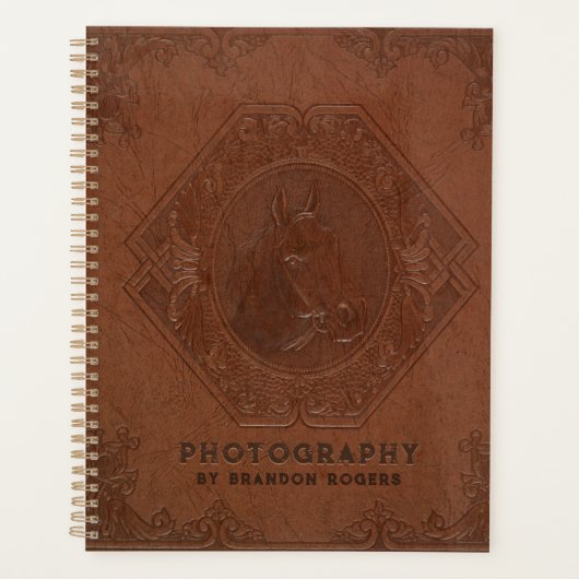 Bruin  leder met ingegraven paardenkop planner (Voorkant)