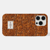 Bruin Leer Met Stempel Monogram iPhone Hoesje (Achterkant horizontaal)