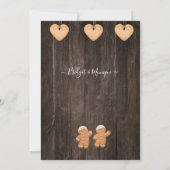 bruin lgbtq rustiek barnwood bruiloft uitnodiging (Achterkant)