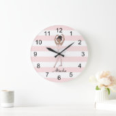 Bruin meisje ballerina vijfde positie grote klok (Huis)