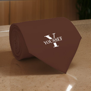 Bruin Minimalist Monogrammed Stropdas